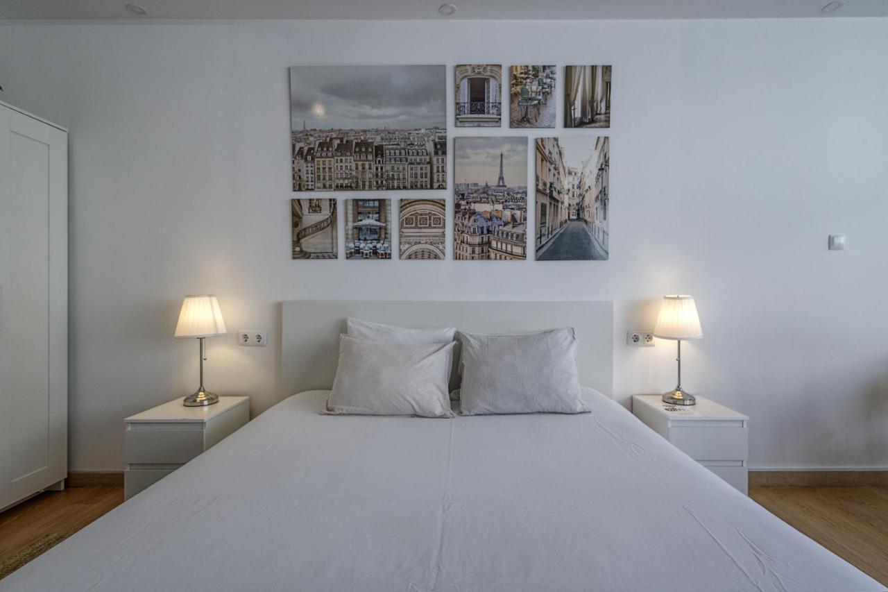 Travel & Live Aliados Apartment Porto Exterior photo