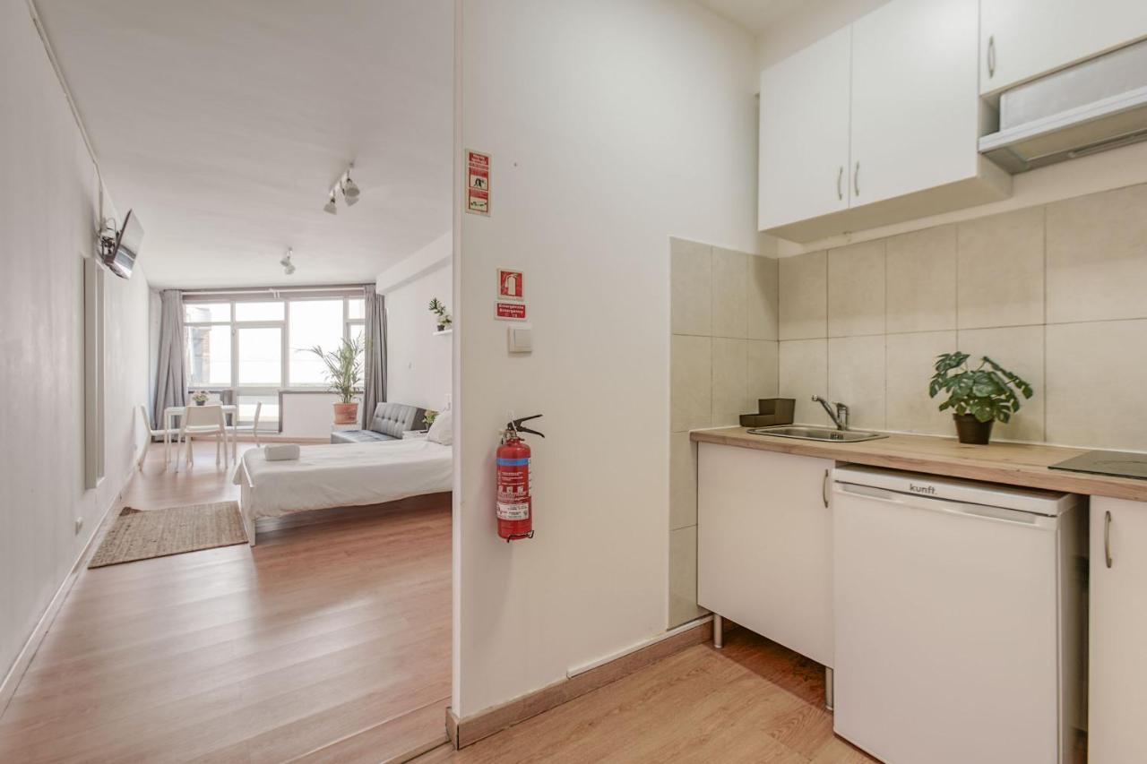 Travel & Live Aliados Apartment Porto Exterior photo