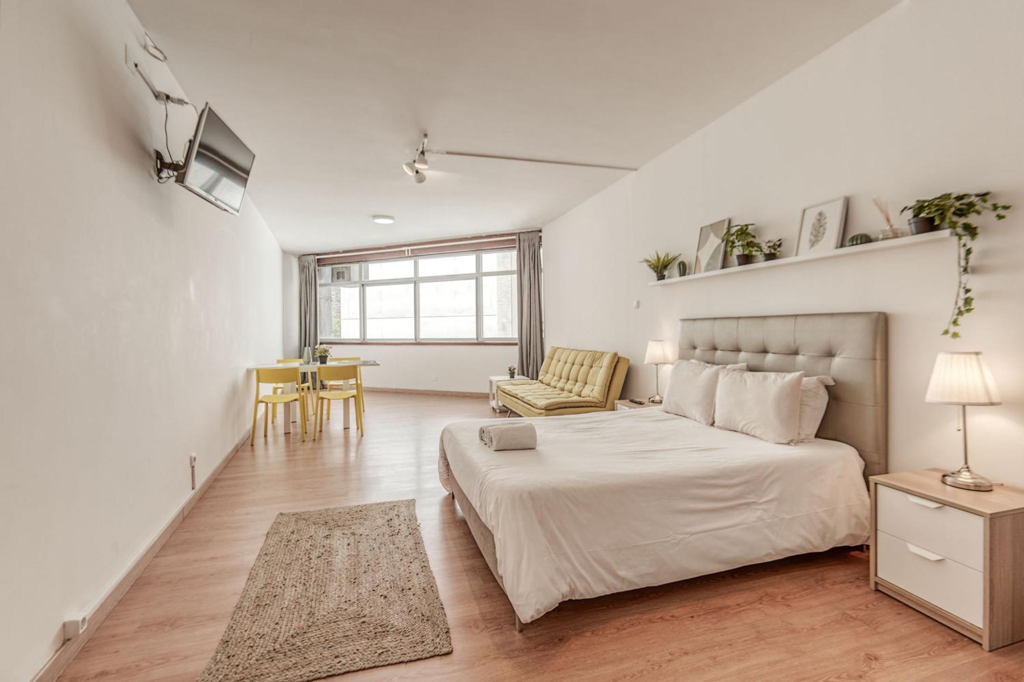 Travel & Live Aliados Apartment Porto Exterior photo